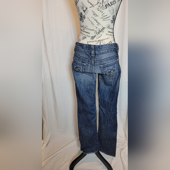 Vintage Guess Jeans - Picture 2 of 9